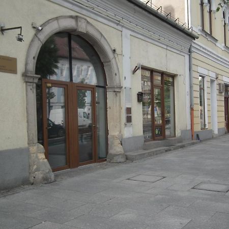 Apartament Bbb48 Cluj-Napoca Ngoại thất bức ảnh
